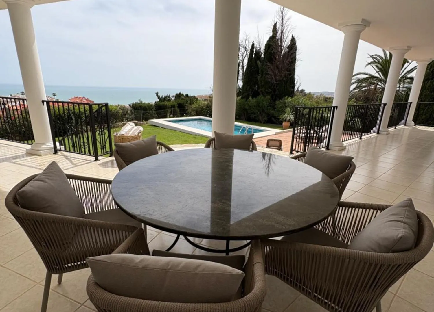 La Perla Villa Fuengirola 0*,  Spain