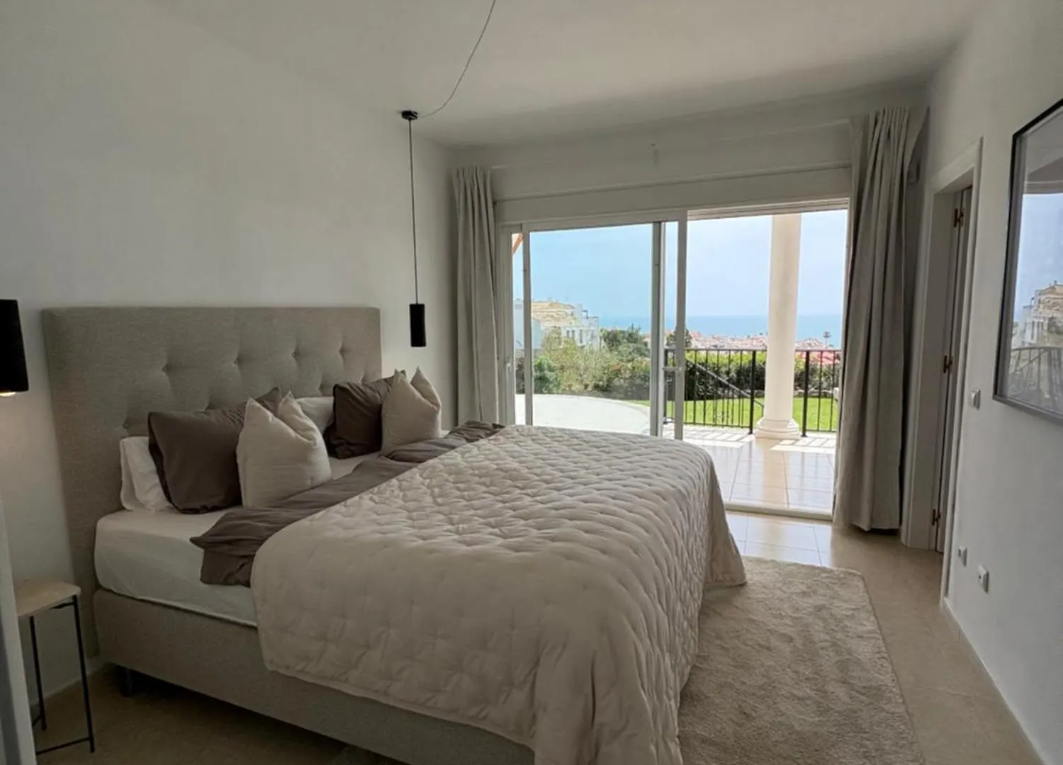 La Perla Villa Fuengirola 0*,